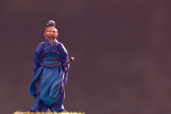 figurine initiate with katana ronin 