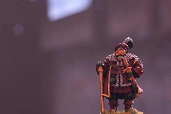 figurine aristocrate